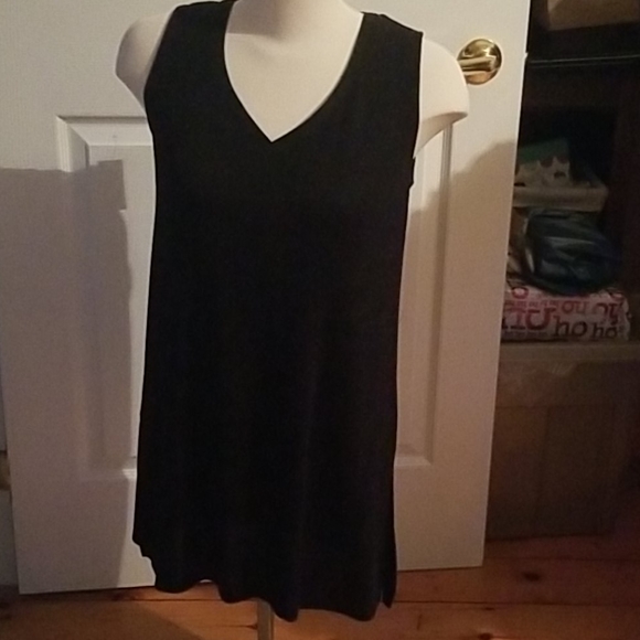 NWT Shimmer Sleeveless Top - Picture 4 of 7
